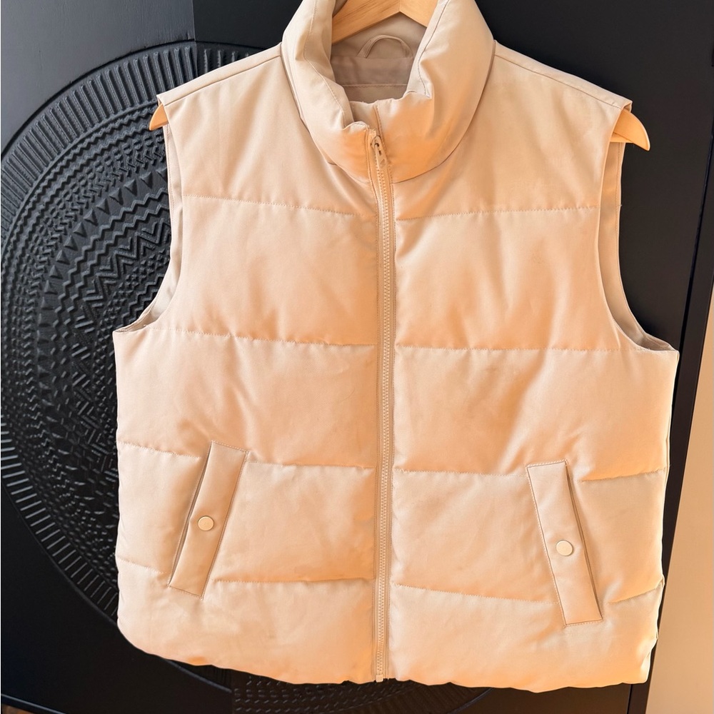 Vero Moda Beige Quilted Vest